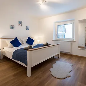Apartment Bright - Beachstyle - Kitchen - Kingbed - Parking - Netflix 