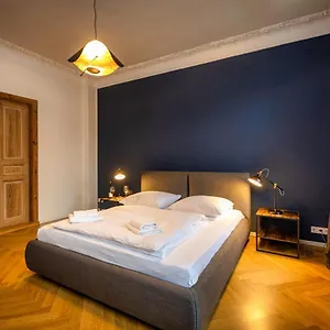 Apartment Nuumis Luxury 115 M2 Apartment, Dresdner Heide Mit Garten 